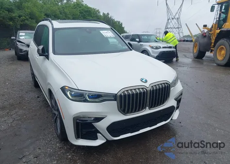 2020 BMW X7 M50I from USA, damaged, VIN 5UXCX6C09L9C83152